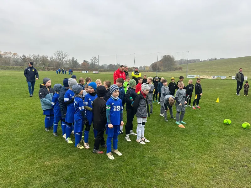 Starkes Turnier unserer F- Junioren beim Leistungsvergleich in Schmölln!