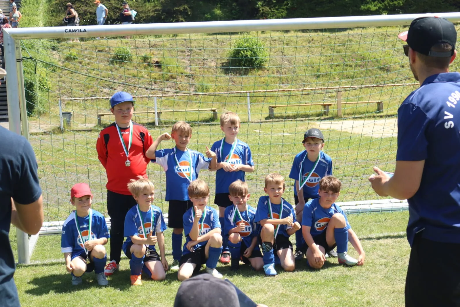 F-Junioren holen herausragenden 2. Platz beim 3-Länder Turnier in Tanna