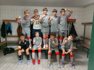 D- Junioren spielen in der Halle vor - Samstag in Schleiz