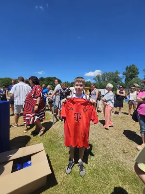 Vereinsfest 20 Jahre neuer Sportplatz
