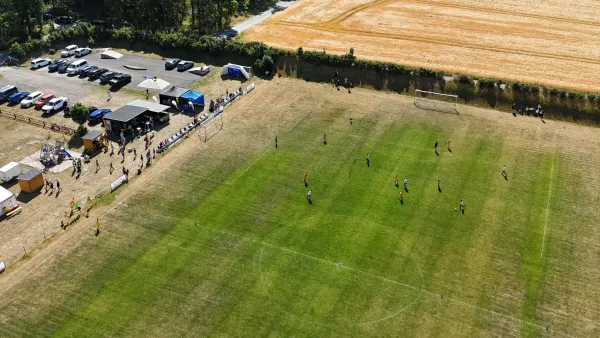 Vereinsfest 20 Jahre neuer Sportplatz