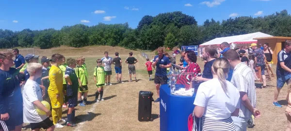 Vereinsfest 20 Jahre neuer Sportplatz