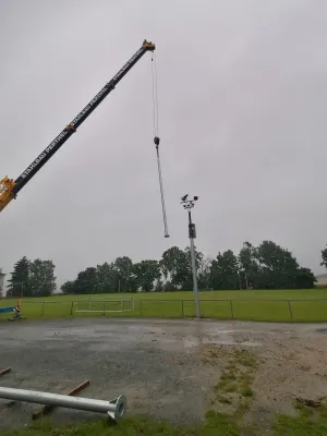 1. Teilprojekt- Flutlichtmasten setzen