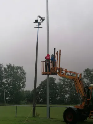 1. Teilprojekt- Flutlichtmasten setzen